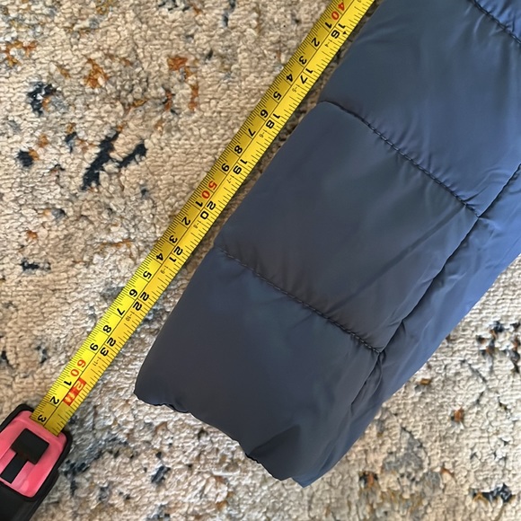 Spyder Puffy Jacket - So warm, perfect condition ✨ - Picture 8 of 9